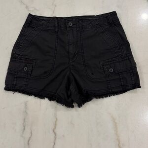 American Eagle 90s Boyfriend Shorts Women’s 2 black Cargo Stretch
